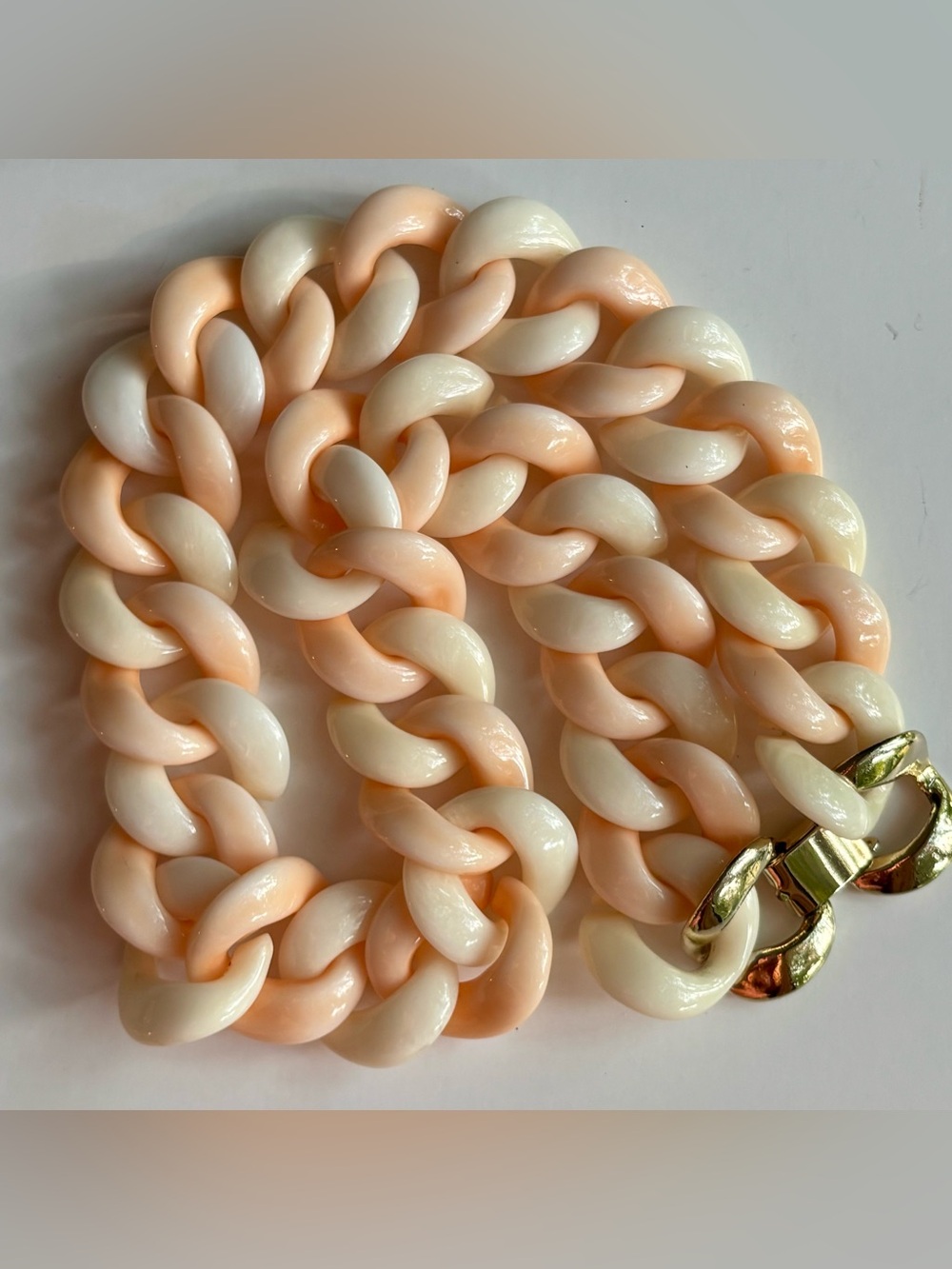 Vintage Chunky Acrylic Chain Necklace Peach Cream Marbled Curb Statement 18”